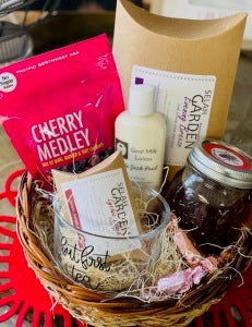 Evening Tea Basket